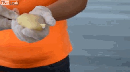 Анимация Быстрое приготовление чипсов из картофеля