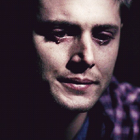 Анимация Актер Jensen Ackles плачет