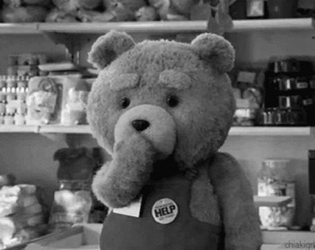 Анимация Ted / Тед шлет воздушный поцелуй, момент из фильма Третий лишний