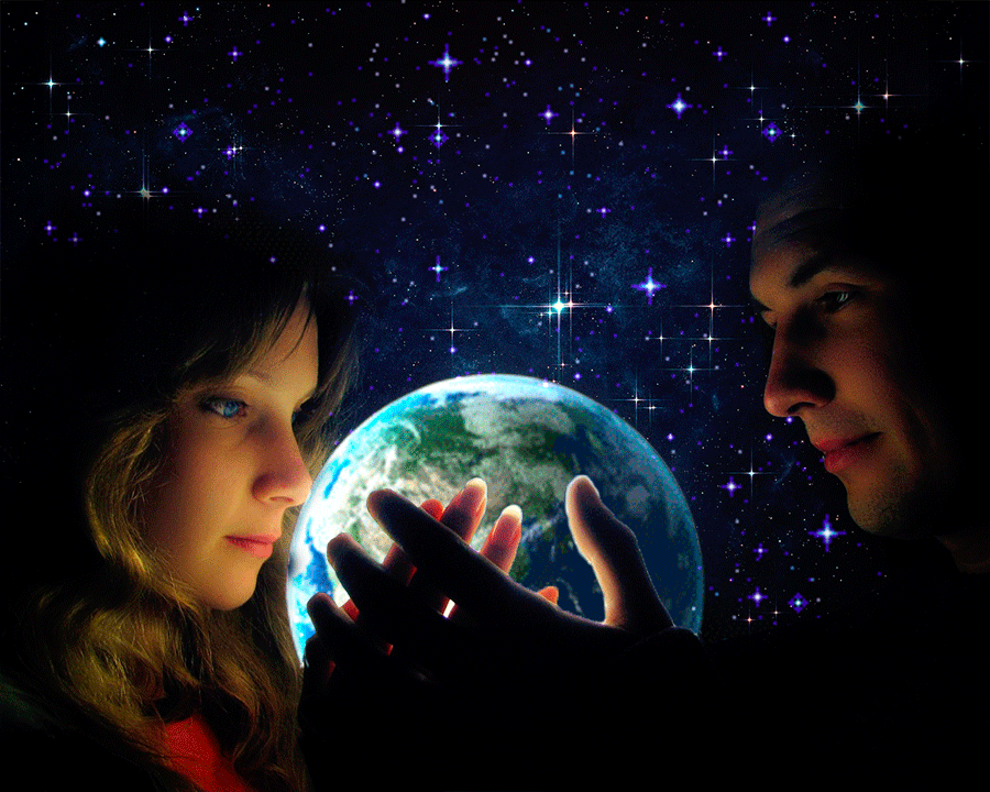 Анимация Мужчина и женщина держат в руках вращающийся земной шар, гифка Мужчина и женщина держат в руках вращающийся земной шар