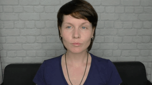 Анимация Чудеса макияжа, женщина меняется на глазах, гифка Чудеса макияжа, женщина меняется на глазах