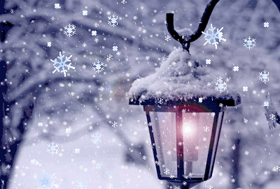 Анимация Городской фонарь под падающим снегом, гифка