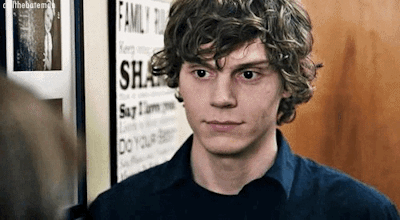 Анимация Американский актер Эван Питерс / Evan Peters/, гифка Американский актер Эван Питерс / Evan Peters/