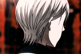 Анимация Элис Накири / Alice Nakiri поворачивает к нам голову, эпизод из Shokugeki no Soma, гифка Элис Накири / Alice Nakiri поворачивает к нам голову, эпизод из Shokugeki no Soma