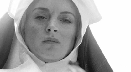 Анимация Актриса Линдси Лохан / Lindsay Lohan с пистолетом