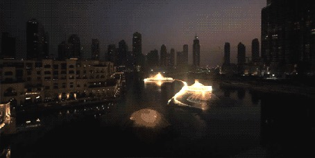 Анимация Сверкающий огнями каскад поющих фонтанов, Dubai / Дубай