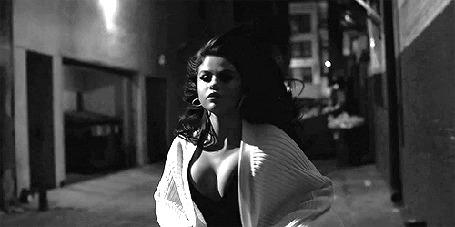 Анимация Selena Gomez / Селена Гомес в музыкальном клипе Same Old Love / Та же самая Старая любовь