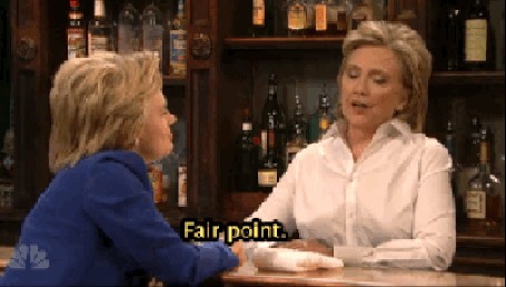 Анимация Hillary Clinton / Хиллари Клинтон за стойкой в баре (Fair рoint / Честная оценка)