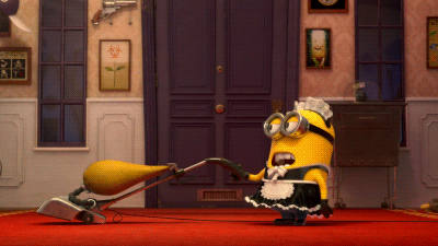 Анимация Миньон Боб / Bob в костюме горничной из мультфильма Despicable Me / Гадкий я, гифка Миньон Боб / Bob в костюме горничной из мультфильма Despicable Me / Гадкий я
