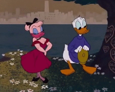 Анимация Donald Duck / Дональд Дак и Daisy Duck / Дейзи Дак в поцелуе, герои мультфильмов студии Walt Disney / Волта Диснея