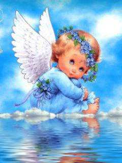 Анимация Маленький ангел в венке из голубых цветов сидит на облаках у воды, гифка Маленький ангел в венке из голубых цветов сидит на облаках у воды