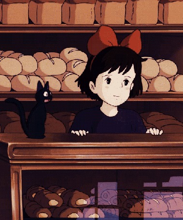 Анимация Kiki hzljv рядом c Jiji / Джиджи сидят в лавке, аниме Kikis Delivery Service / Ведьмина служба доставки