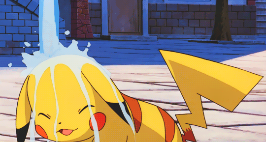Анимация Пикачу / Pikachu из аниме Покемон / Pokemon подставил голову под струю воды, гифка Пикачу / Pikachu из аниме Покемон / Pokemon подставил голову под струю воды
