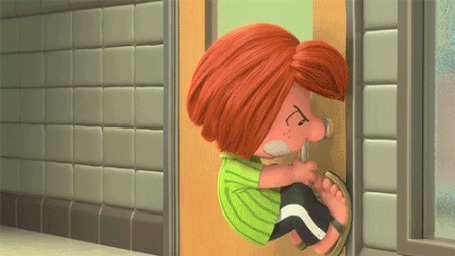 Анимация Мальчик пытается открыть дверь, а другой спокойно в нее заходит, by Charley Brown