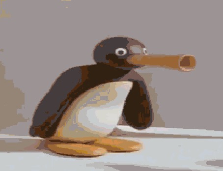 Гиф анимация Танцующий пингвин в очках