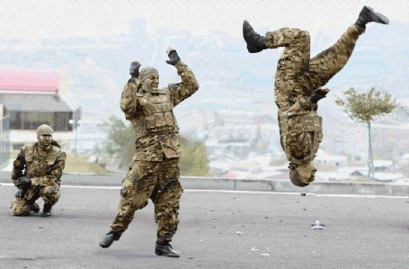 Гиф картинки военные