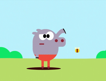 Анимация Слоненок отгоняет надоедливую муху, by Hey Duggee, гифка Слоненок отгоняет надоедливую муху, by Hey Duggee