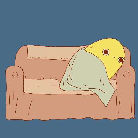 Аанимации Картошка, лежащая на диване под одеялом, постоянно смотрит в смартфон