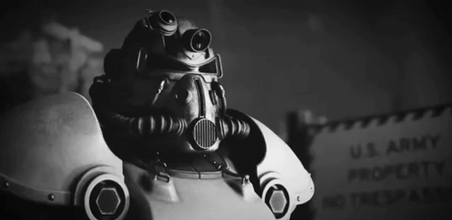 Анимация Игровой персонаж игры Fallout в силовой броне смотрит на ядерный взрыв, гифка Игровой персонаж игры Fallout в силовой броне смотрит на ядерный взрыв