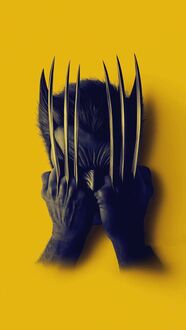 Обои на телефон Росомаха / Wolverine с когтями, закрывающими лицо, на желтом фоне